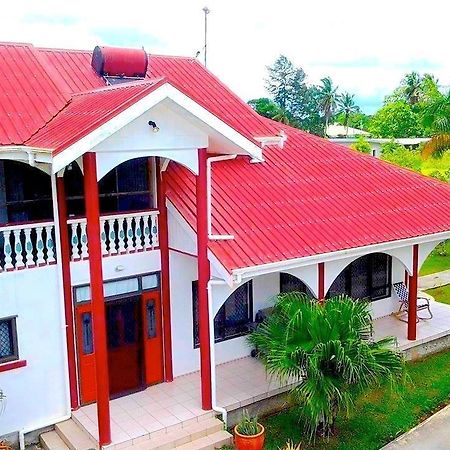 Tonga Holiday Villa نوكو ألوفا المظهر الخارجي الصورة