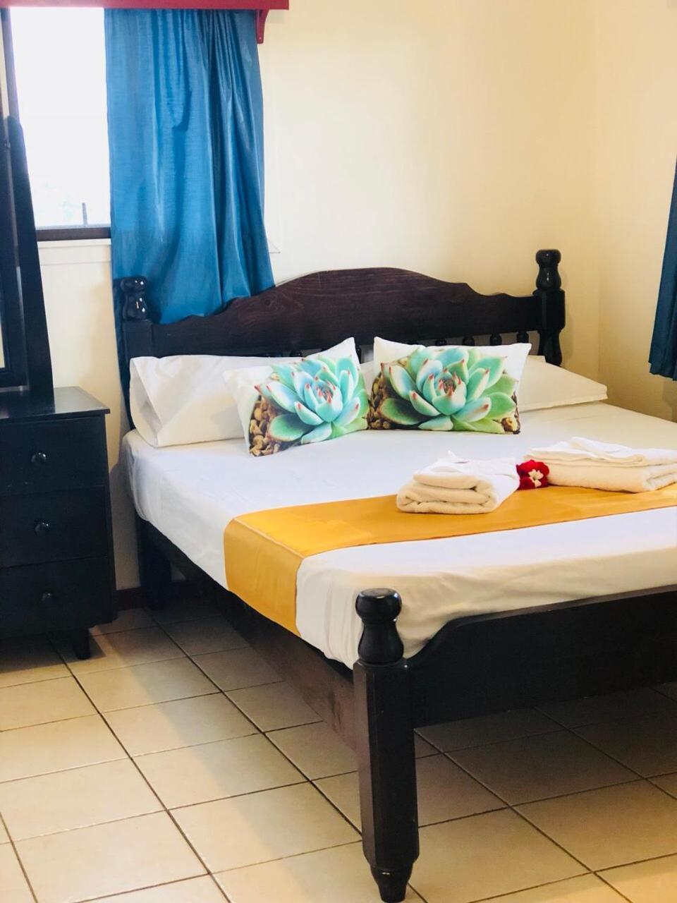 Tonga Holiday Villa نوكو ألوفا المظهر الخارجي الصورة
